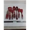 Image 1 : Set of 7 KitchenAid Utensils