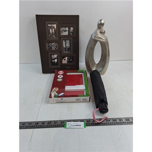 Photo Album, Bookchair, Umbrella, Metal "Family" Decor