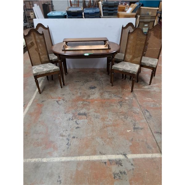 *Vintage Wooden Dining Table & (5)Chair Set w/ Table Leaves, Measurements In Photos, Cannot Ship
