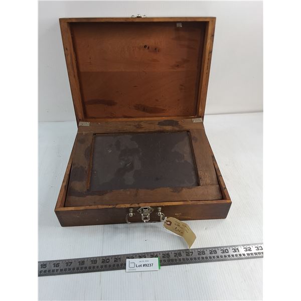 Antique Silk Screen Printing Set - 16x12x6"