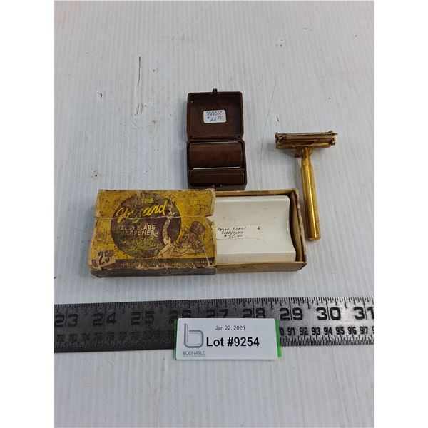 Vintage Shaving Razor & Accessories