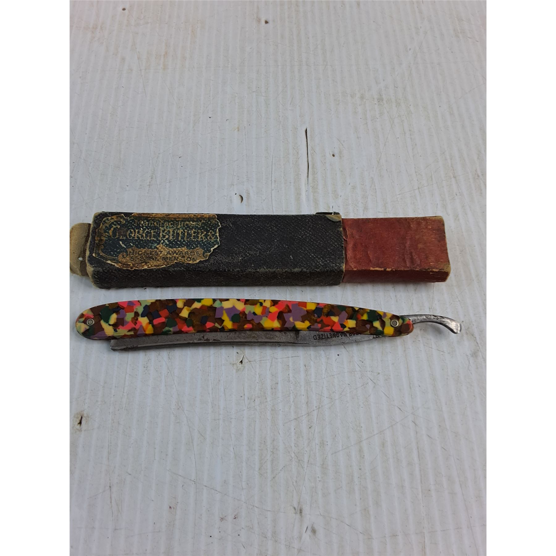 Antique George Butler Straight Razor w/Original Case - Handle Broken