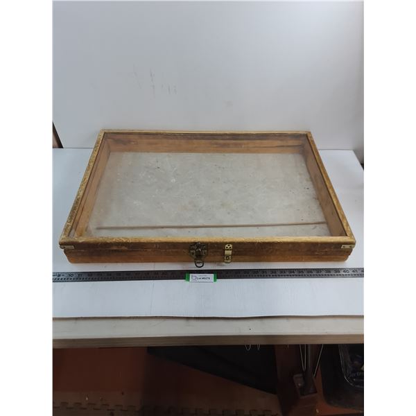 Vintage Display Case - 31x21x4" - Pickup Only