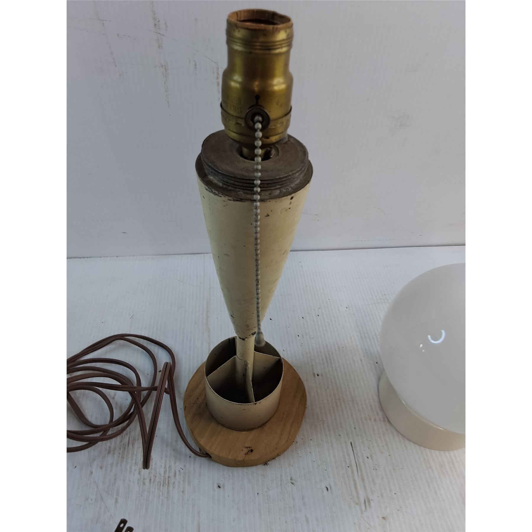 Vintage Custom Artillery Shell Table Lamp - Tested, Globe Light Fixture ...