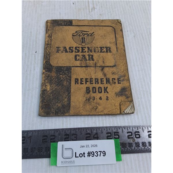 1942 Ford Passenger Car Reference Book