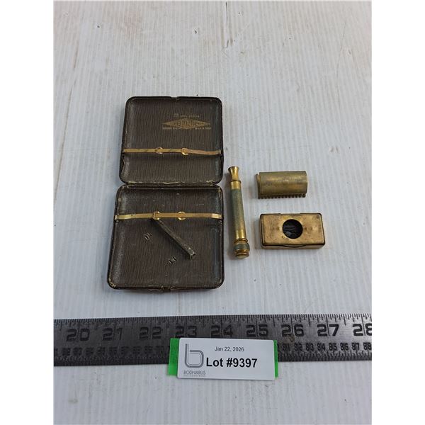 Vintage Gillette Shaving Kit - Case Clasp Doesn't Latch