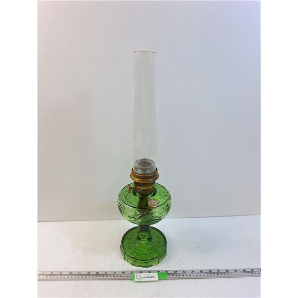 Aladdin Washington Drape Green Glass Kerosene Lamp
