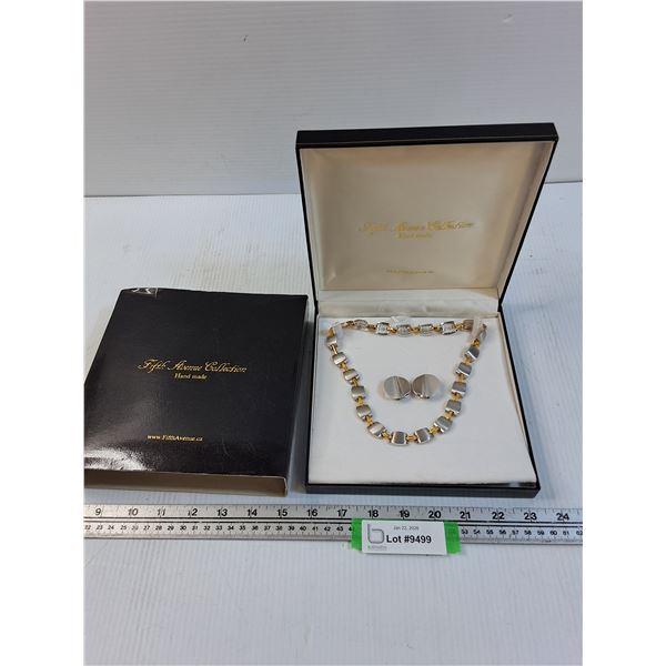 Fifth Avenue Collection - Necklace & Clip-on Earrings in Case