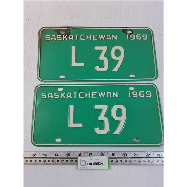 (2) Saskatchewan License Plate - 1969