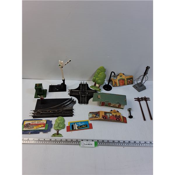 Electric Train Track Set & Accessories