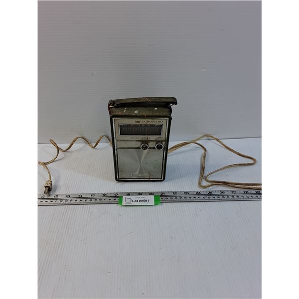 Coronado Battery/Electric Portable Radio - Powers On