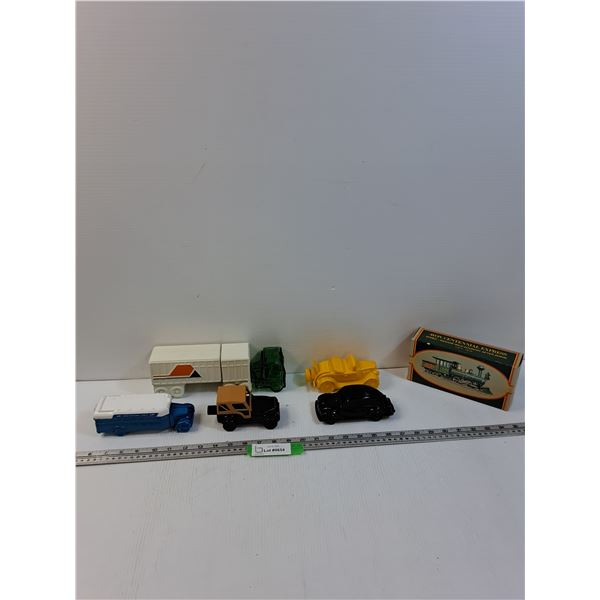 (5) Avon Cologne Bottles w/Boxes, Empty & Empty Box