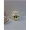 Image 3 : (2) Teapots & Sugar & Creamer Set