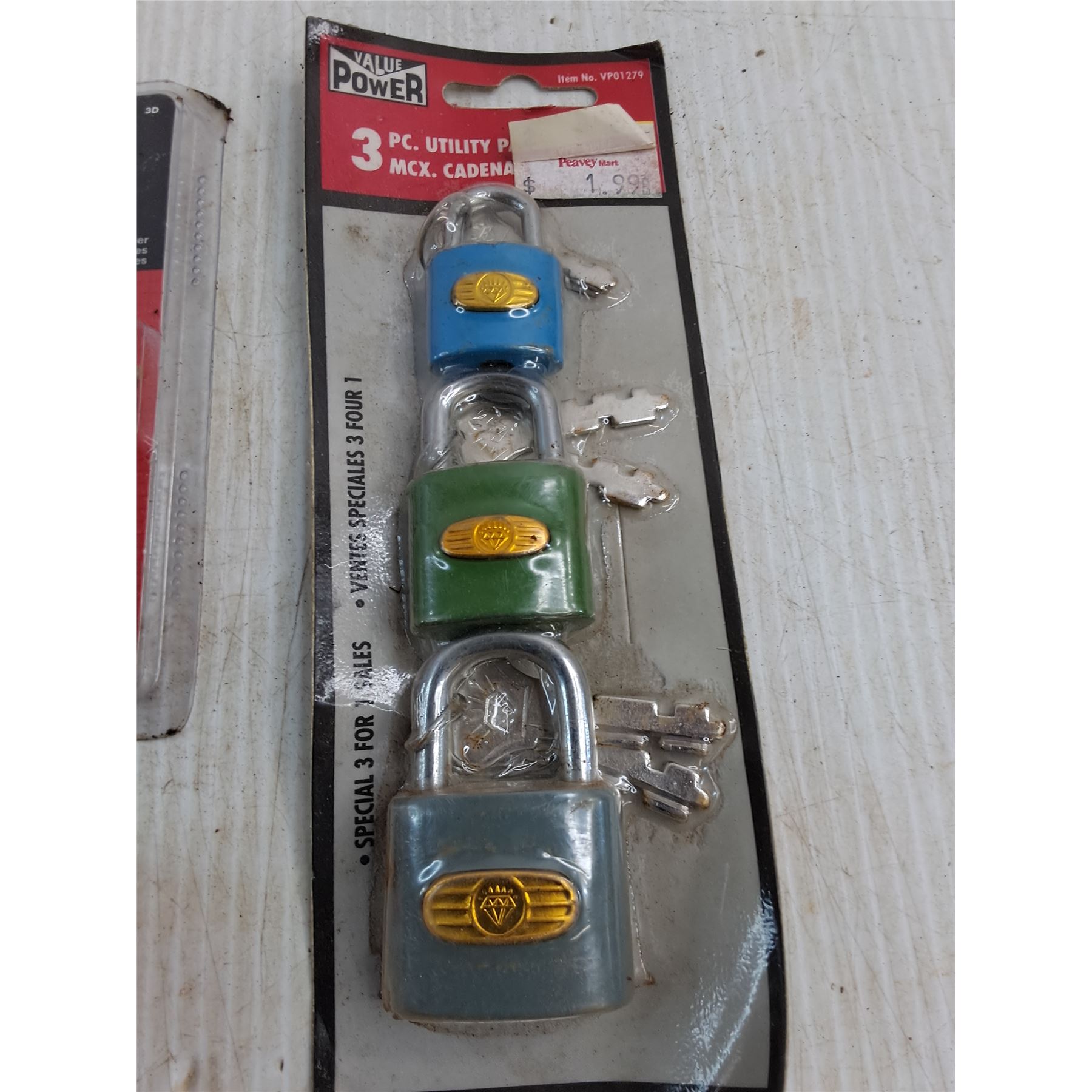 Assorted Padlocks Assorted 'Mostly Sealed' Padlocks - Bodnarus Auctioneering