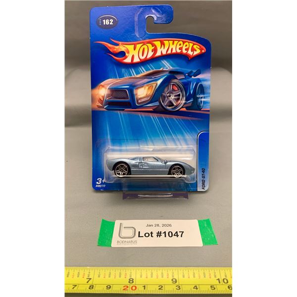 Vintage Hot Wheels 1st Edition 2005 Ford GT-40 Rare with Orange Racing Stripe & 5-spoke Wheels