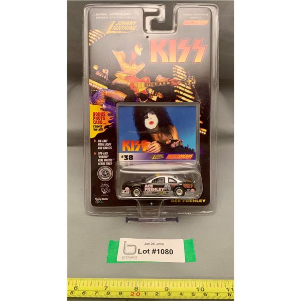 Extremely Rare Johnny Lightning KISS Ace Frehley (RIP) #38 Racing Dreams Die-Cast & Collectors Card 