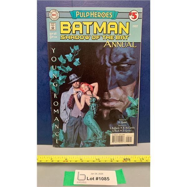 DC Comics Batman #5 Pulp Heroes 1997 Shadow of the Bat Annual 1st Edition - VG Condition