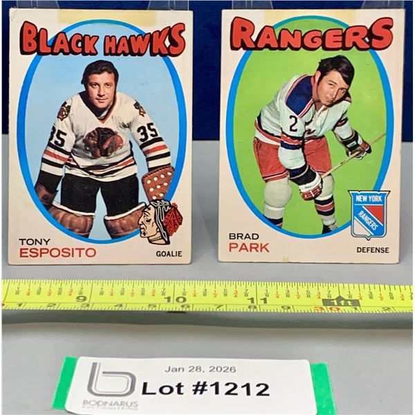 (2) OPC 1971 Vintage Hockey Cards: Tony Esposito & Brad Park