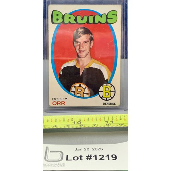 Rare OPC 1971 Bobby Orr Vintage #100 Hockey Card