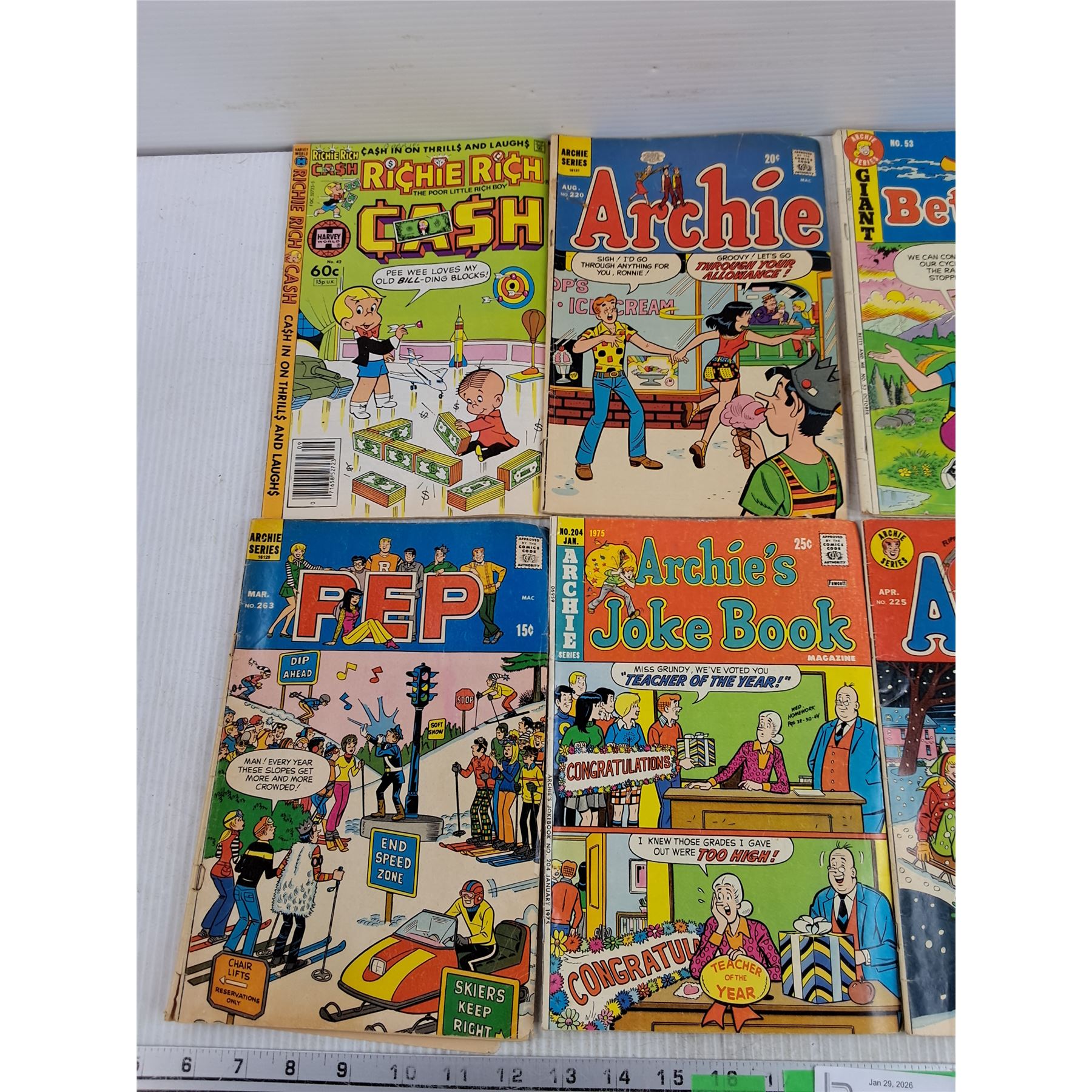 Vintage Archie Comics - Life with Archie, Betty and Me, Richie Rich