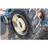 Image 21 : Ford 6600 Diesel Tractor w/ Cab, HL Range, 3 PH, 540 PTO, Ford 727 Front-End Loader & Bucket