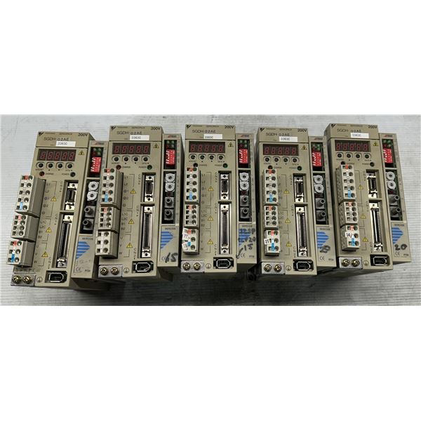 (5) Yaskawa #SGDH-02AE Servo Pack