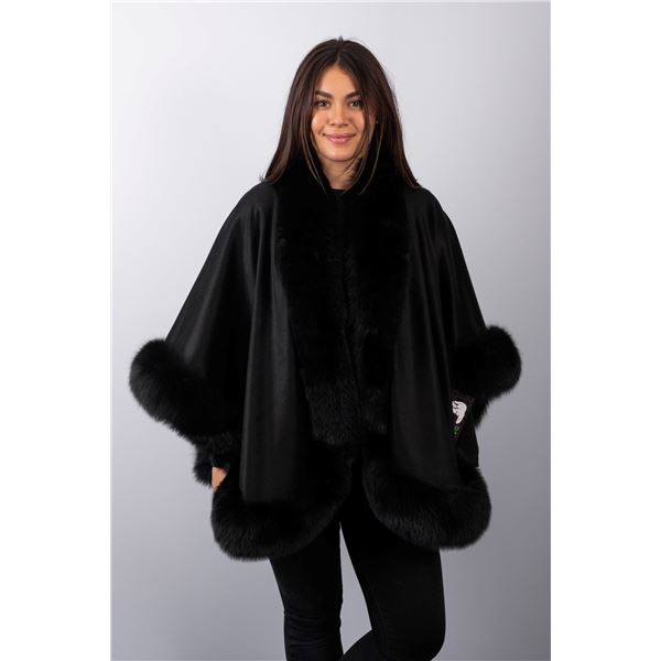 LADIES FUR CAPE & HANDBAG