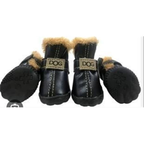 Dog Boots with Fleece Lining and Rubber Soles, Size 4