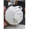 Image 3 : First Alert SCO5RVA Battery Operated Combination Carbon Monoxide and Smoke Alarm WITH MOUNTING PLATE