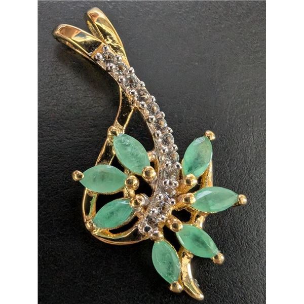$200, SILVER GENUINE EMERALD (0.6ct) PENDANT, retail value $200