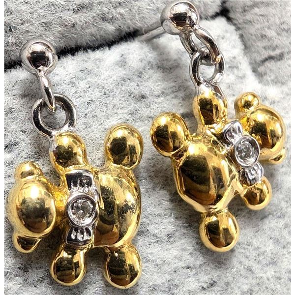 $60, SILVER NAUTRAL DIAMOND (0.05ct) EARRING, retail value $60