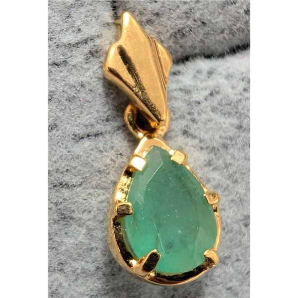 $160, SILVER EMERALD  (APP 1ct) PENDANT, retail value $160