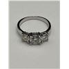 Image 4 : $1320 APPRAISED 2.00 CARAT TRIPLE STONE FAMILY RING