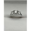 Image 5 : $1320 APPRAISED 2.00 CARAT TRIPLE STONE FAMILY RING