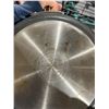 Image 4 : Kirkland Signature Hard Anodized Skillets3-piece