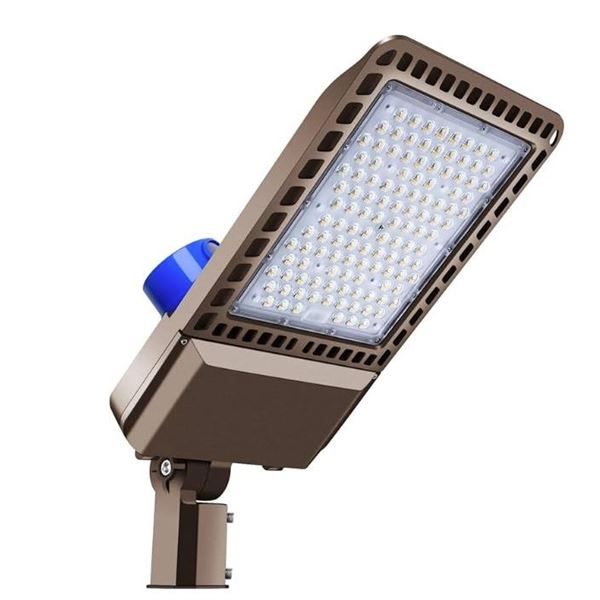 Ledmo EZ1500 LED Shoebox Light With Photocell 300W 5000K Outdoor Use
