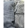 Image 2 : Simmons Blue Polyester Quilted Blanket 86″ x 108″