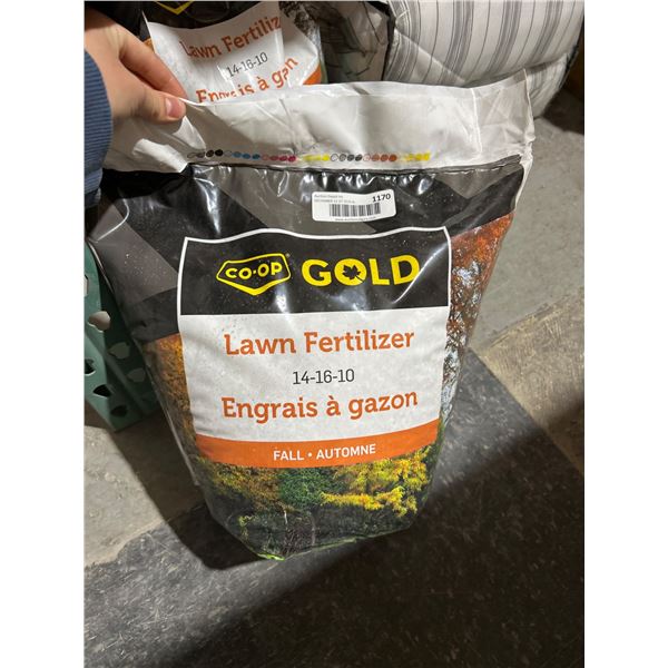 Co-Op Gold Lawn Fertilizer 14-16-10 Fall Formula, 12 KG