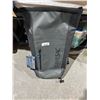 Image 2 : Stahlsac 26L (27.5 QT) Waterproof Backpack with Shoulder Straps