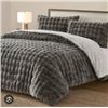 Image 1 : Frye King Blanket With 2 Pillow Cases, 100% Polyester