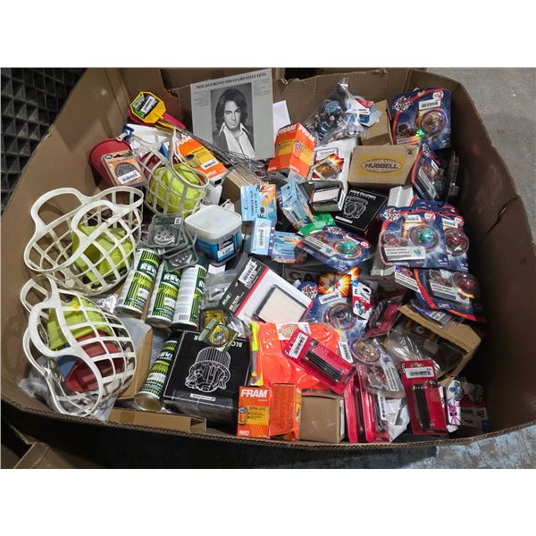 Pallet box lot of assorted household goods