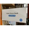Image 2 : HP8 Orange Solar Power Bank 61200 mAh