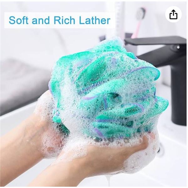 Lot of 4 – Shower Loofahs with Mixed Colors