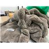 Image 2 : Soft Plush Brown Blanket