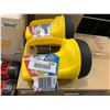 Image 2 : LOT OF 2 Eveready Value Pack Yellow Flashlights with Battery Included