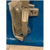 Image 3 : Home Builder Pushbutton Latch