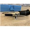 Image 2 : Portable Refractometer