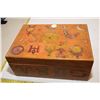 Image 1 : Very Old Free Mason Box