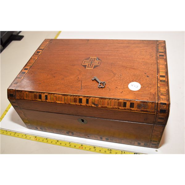 Very Old Free Mason Box (Inlaid w/ working key)