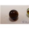 Image 3 : (2) Strange Marbles